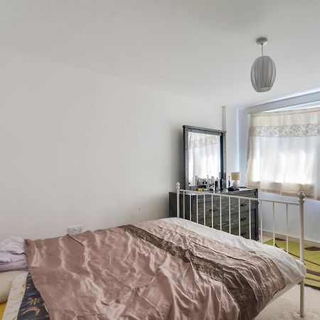 Cosy Room Near Wembley Stadium London Ngoại thất bức ảnh